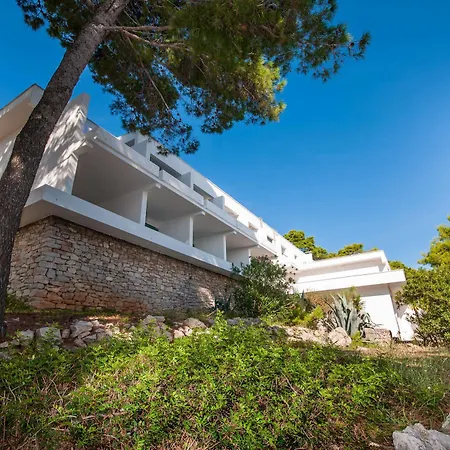 拉凡达酒店 酒店 Božava