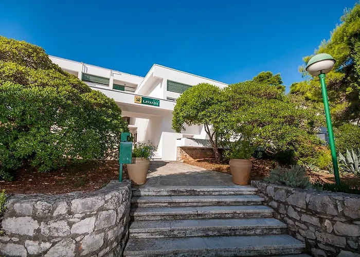 Hotel Lavanda Bozava