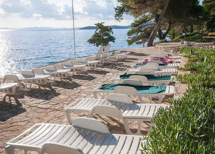 Lavanda Hotell Božava