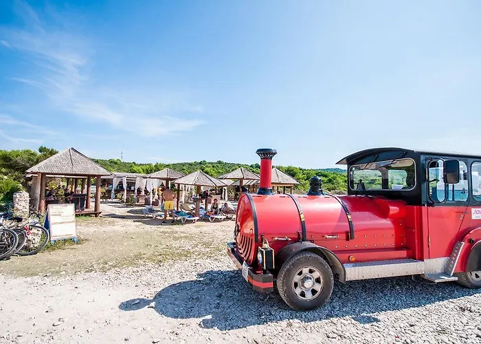 Hotell Lavanda Božava