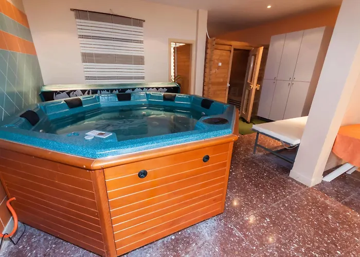 Hotell Lavanda Božava